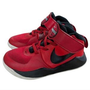 Nike Team Hustle Red High Top Basketball Sneakers Size 11C